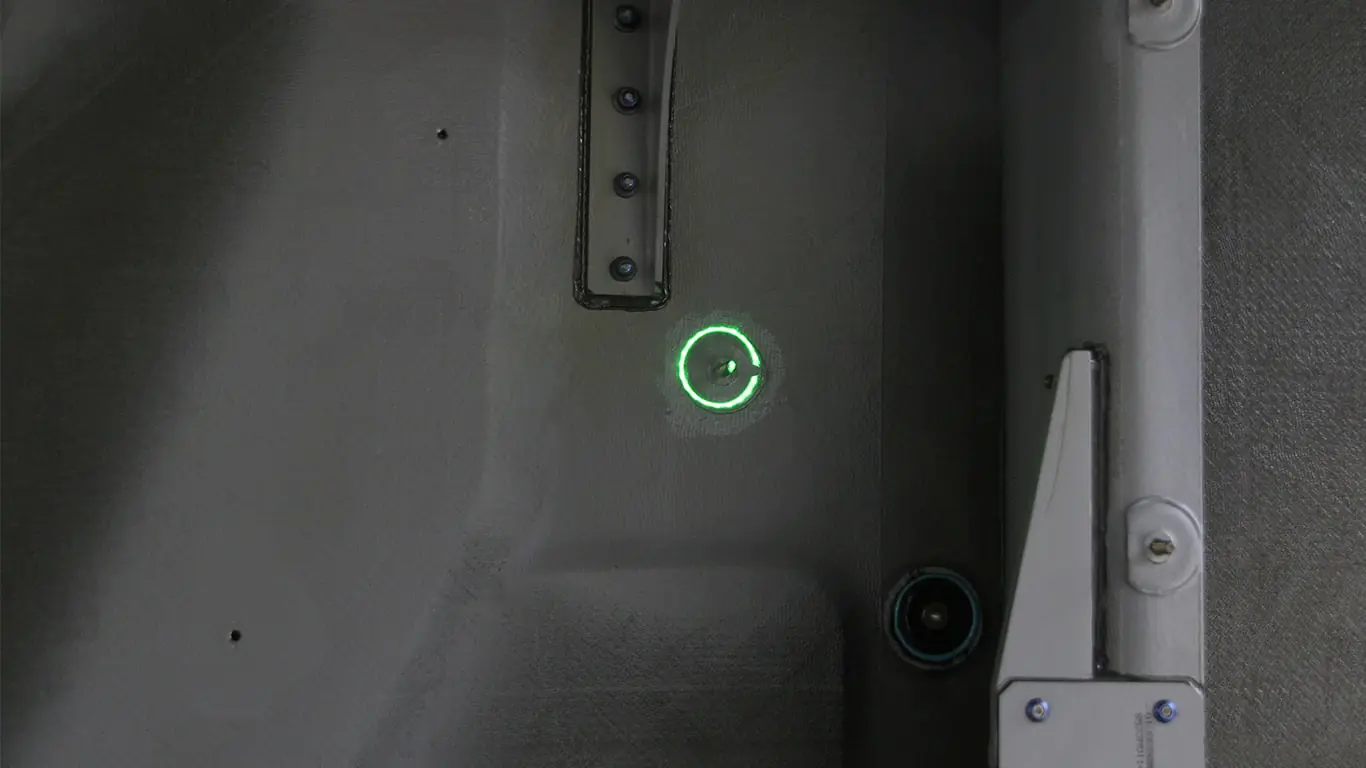 Laserprojektion in der Vermessung von Bauteilen, beim Flugzeug- und Bootsbau.