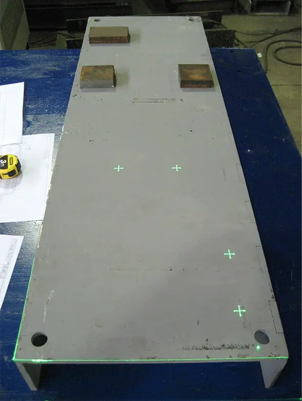 Laser projection for processing concrete